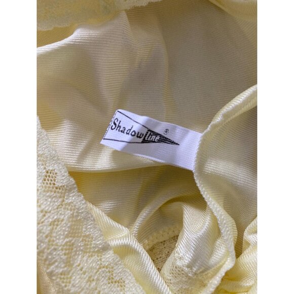 Vintage NWT Shadowline 80s Nightgown with Lace Detail, Size Small, Light Yellow - Picture 7 of 9